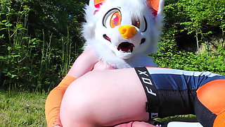 Horny Twink Uses Carrot in His Hole