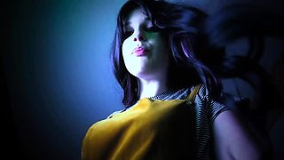 Olive Wood – Possessive Sister Destroys Your Marriage