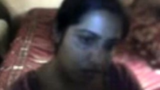 Arab Indian Webcam Girl Shows Off Her Amazing Boobs