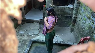 Cute Desi Girlfriend Having Hardcore Romantic Sex