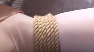 Ms6- Bondage Vibrator High Heel