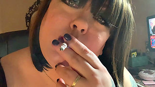 BBW Tina Snua Chain Smoking Cigarettes with Nose Exhales