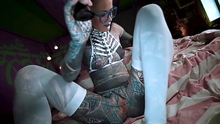 Close up with teen blonde sex doll rubbing her cunt