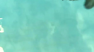 Flashing in the Second Hand Shop 01 & Learning to Swim, Lesson 02