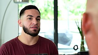 Family Strokes-Making Moves On My Stepaunt