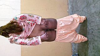 Pakistani Horny House Maid
