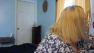 Amazing blonde german webcam milf high heel masturbation