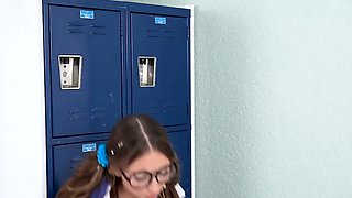 School Life Isn’t Easy For Macy And Nade, Two Nerdy