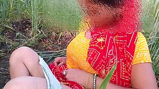 Desi Village Girl Outdoor Fucking in Jungle – School Girl Public Sex Video