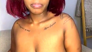 Ebony BBW Stripteasing, Twerking & Squirts