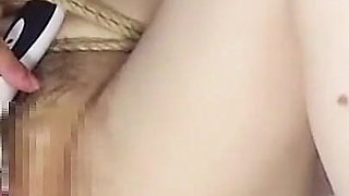 I Restrict the Clitoris That the M Woman Was Enlarged with a Thread and Let You Do the Consecutive Top