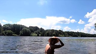 Exhibitionist Blonde Walks on Moscow River Nudist Beach