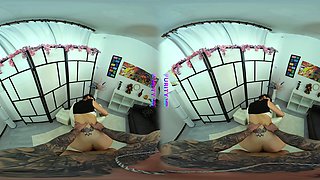 PURITYVR Pussy stretching with Debora Mancini