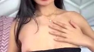 Horny Webcam Babe Solo Masturbation