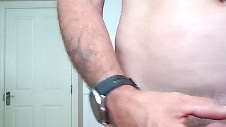 I try wake Up my dick after Yesterday but will be big job