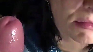 Cameltoe MILF Twerks in Jeans Blowjob & Cum All Over My Puffy Jacket 334