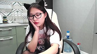Chinese shaved pussy: Babe, Chaturbate  Asian Porn