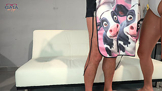 424 MILF Soungind Heel Urethral Pee Pissing Anal Drink