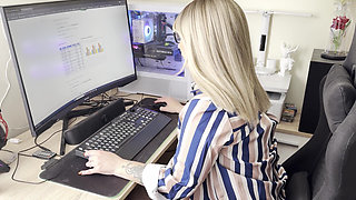 The Secretary Takes a Break in the Office and Starts Masturbating.