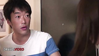 Yui Sakura switches from blowjob into anal