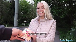Helena's blowjob scene