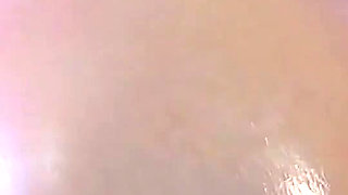 I Smear My Ass with Oil and Spank It Until It Turns Red