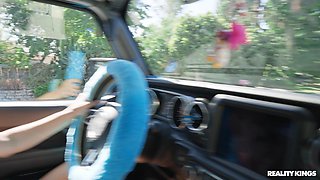 Amoral brunette babe mind-boggling xxx scene