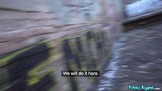 Betzz’s Black-Haired Passion in Public Heat