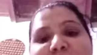 Plus-size displaying on movie call