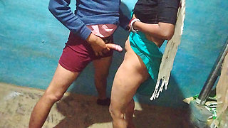 Indian Desi Bhabhi Was Fucked Very Hotly All Night Long During the Winter Season.