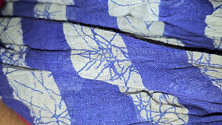 Indian Bhabhi Fuck Her Ass and Pussy By Brinjal