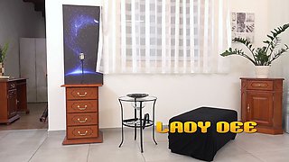 Squirting fun by moist and pissy