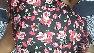 Mother-in-law, What Are You Doing? My Wife Will Come Anytime