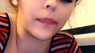 Hot amateur webcam teen masturbates for their fans
