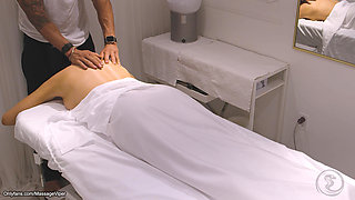 Cheating Wife Fucks the Massage Therapist