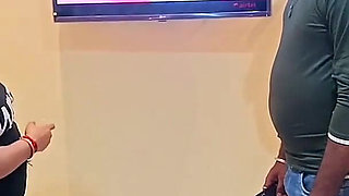 Cable Operator Doing Hardcore Sex with a Hot Tight Pussy Bhabhi When the Cable Line Came Tobe Fixed