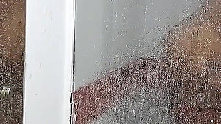 I Love Seeing My Stepsister's Naked Body