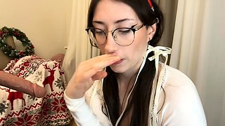 Amateur Webcam Teen Masturbating