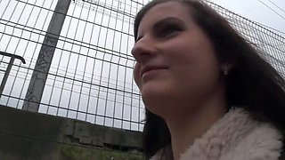 Jack Wood fucks a pretty 20 year old slut rough in doggy style - Blowjob & Anal Casting