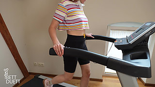 Uncut - Fuck on the Treadmill!!