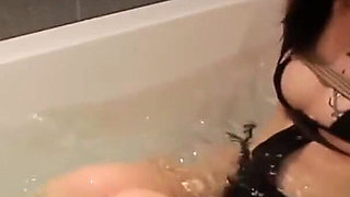 Insult My Junior Stepsister