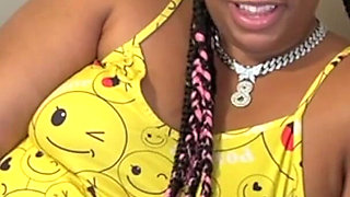 Roommates Secret Romance Queen Monroe with Mrblvckrose