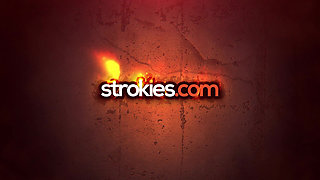 Strokies Oklahoma Cutie Vienna Rose's Passionate Handjob