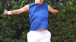 MILF Miss Raquel Fucks Her Next Door Neighbor