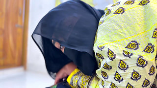 My Best Friend's Wife Make Me Seduce by Show Her Huge Ass with Hijab & Niqab & Want Ass Fuck From Me