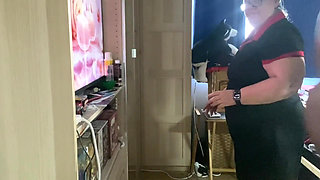 Handy GILF Seducing Black Cock for Cum Load All Over Her Dripping Making a Mess
