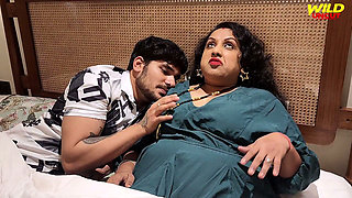Indian Bhabhi Strips Saree Choli and Fucks with Devar