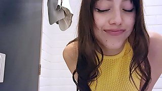 Live Webcam Hot Teen Strip and Masturbate