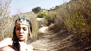 Amazon queen banged in the woods