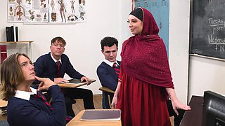 Kikis massive melons get ganged up on in a raunchy reality bash